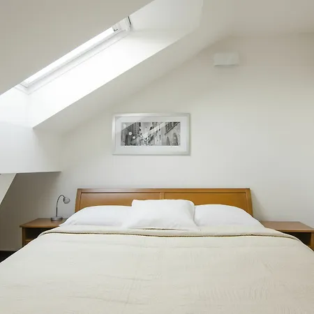 Wishlist Old Residences Apartament Praga